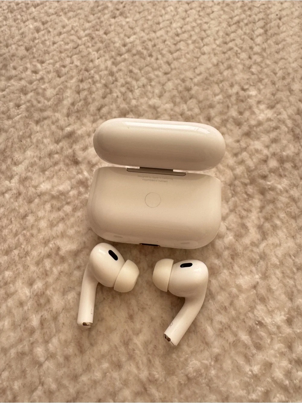 Apple AirPods Pro 3, Wireless Active Noise Cancelling Earbuds with Heart Rate